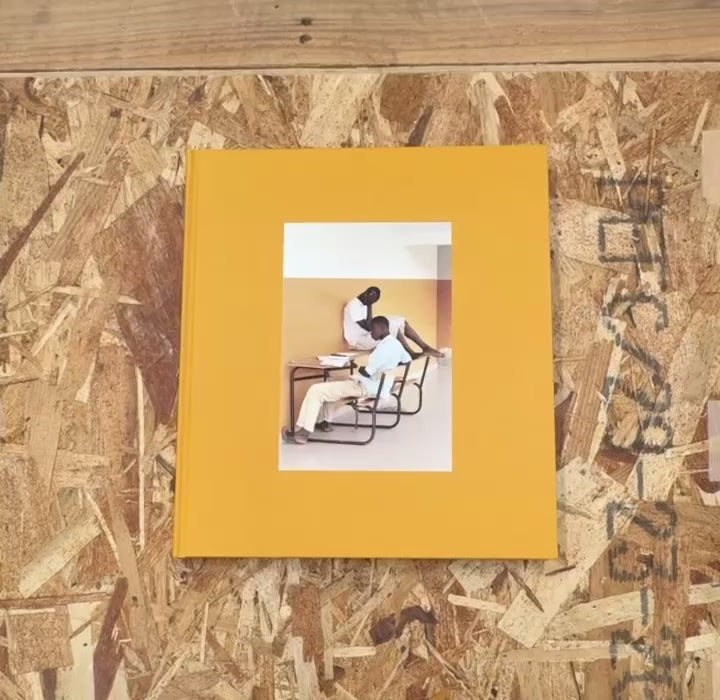 アンリ・ロア 写真集: HENRY ROY: Impossible Island – flotsam books