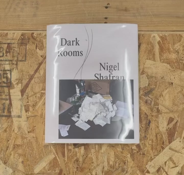 古本】ナイジェル・シャフラン 写真集: NIGEL SHAFRAN: Dark Rooms
